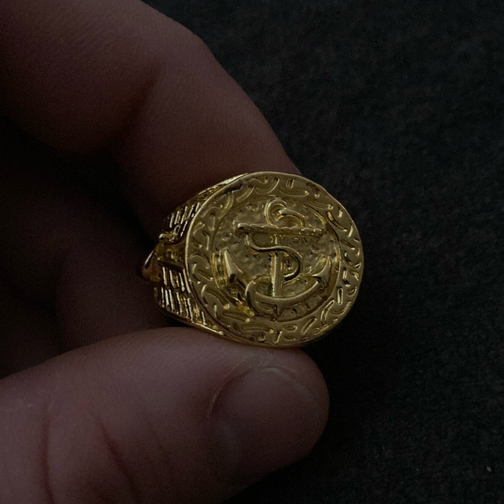 Gold ring